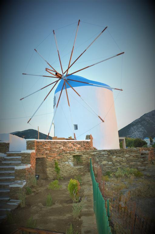 Windmill Arades Suite Apollonía Esterno foto