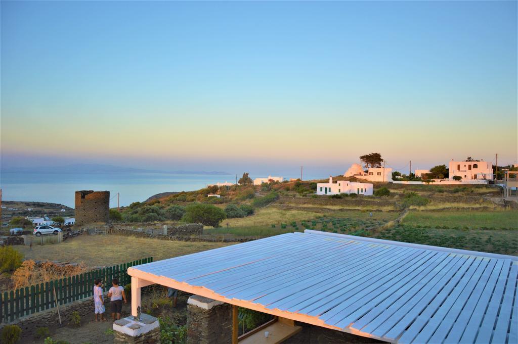 Windmill Arades Suite Apollonía Esterno foto